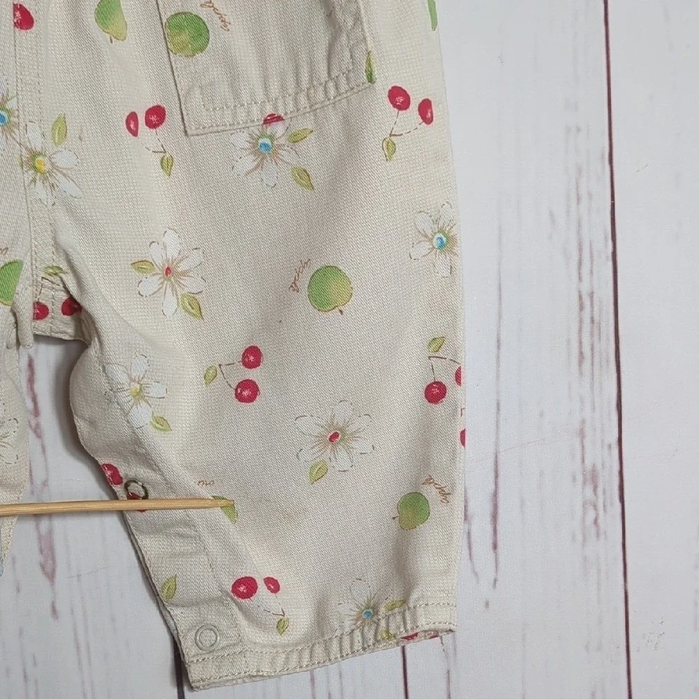 Vintage 90's OshKosh Apple Orchard Cherry‎ Daisy Baby Overalls 6-9 Months RARE
